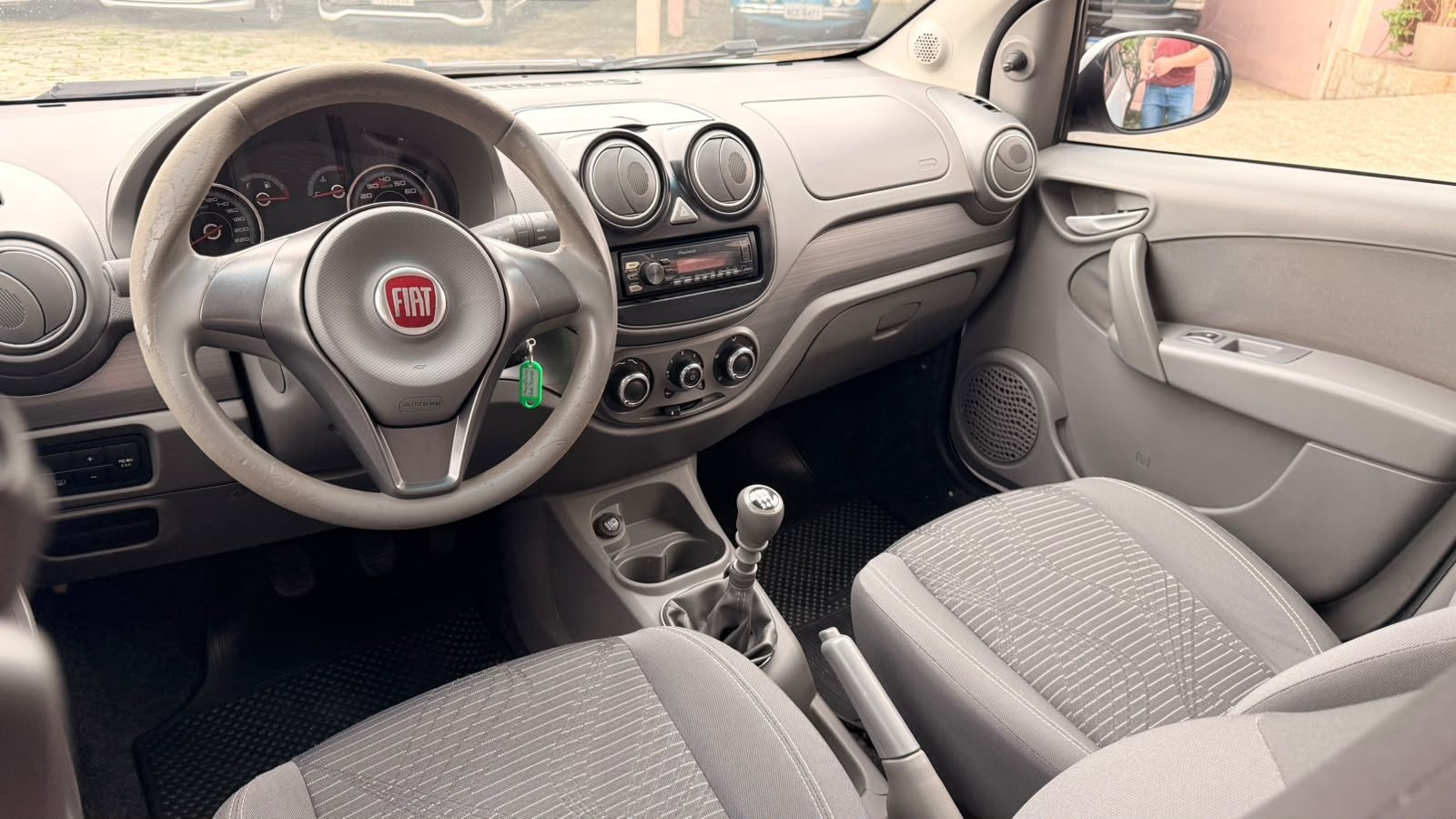 Fiat Palio ATTRACTIVE 1.0 - foto 10