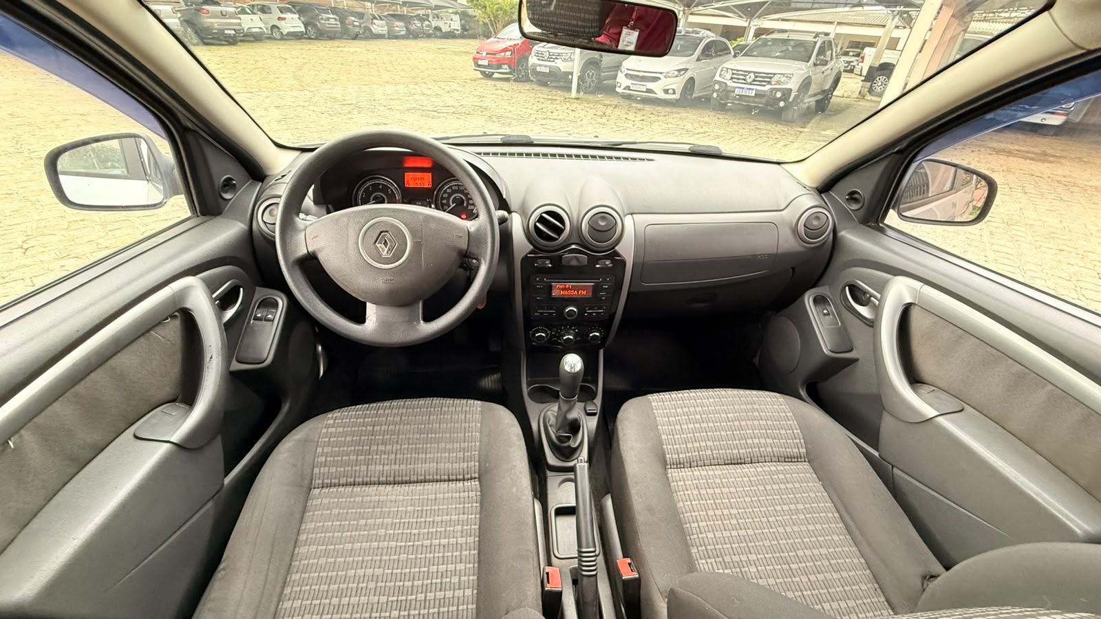 Renault Sandero EXPRESSION 1.0 - foto 2