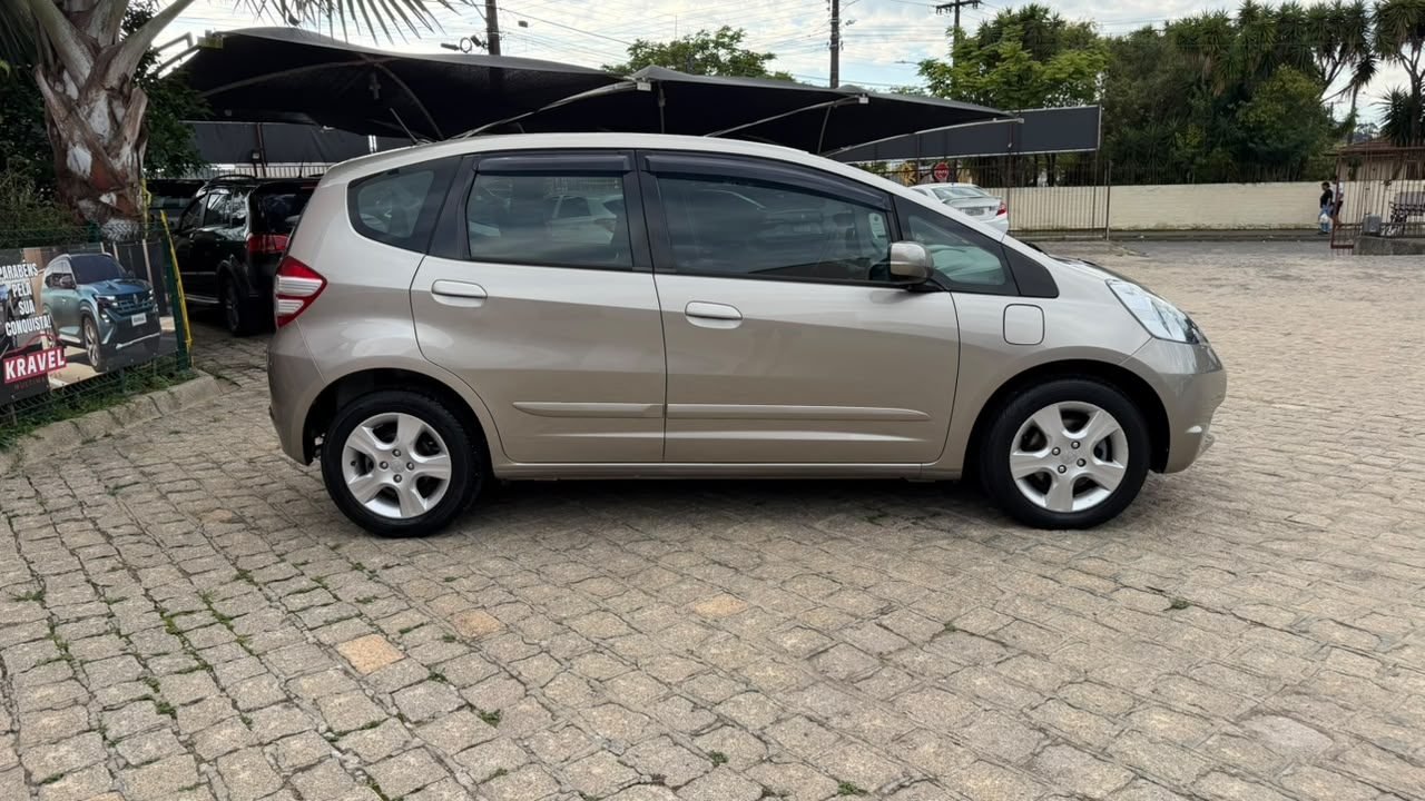 Honda Fit LXL 1.4 MT - foto 13