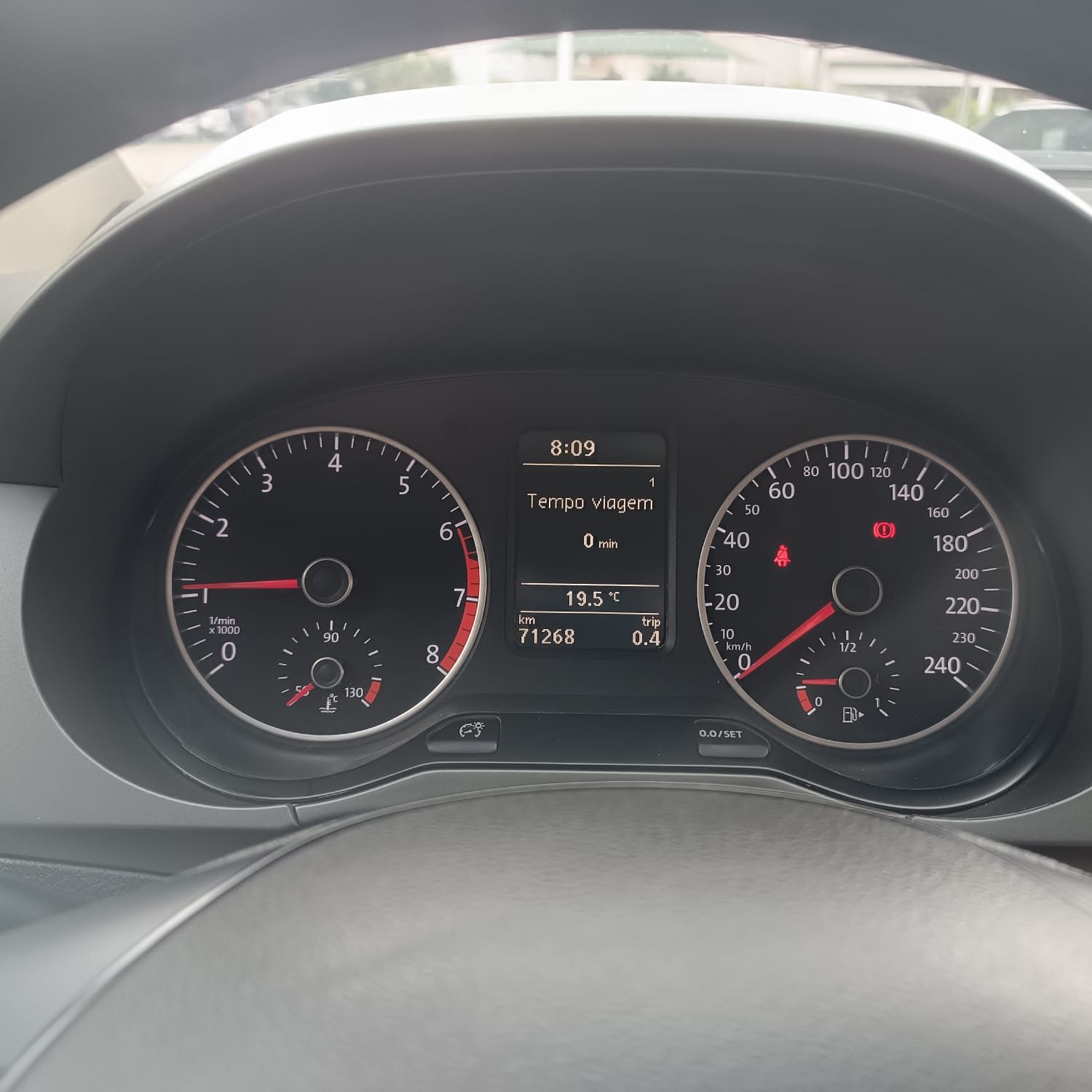 Volkswagen Fox CONNECT 1.6 MT - foto 6
