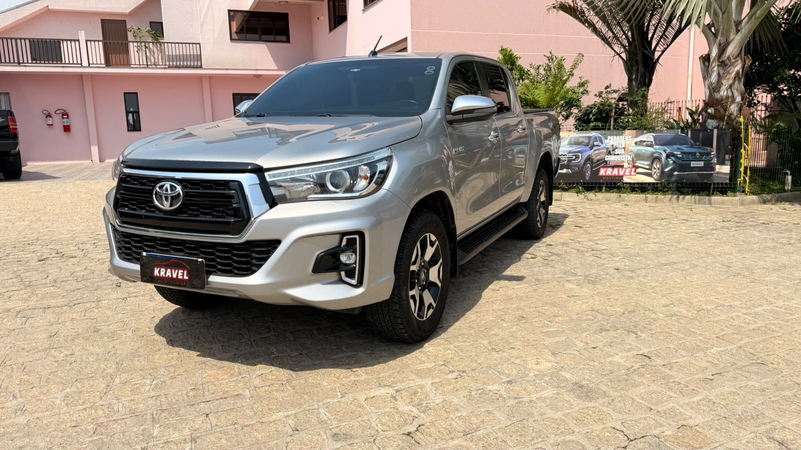 Toyota Hilux CD SRX AT 4X4 ANIVERSARIO 50 ANOS - foto 1