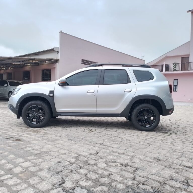 d1e90a55-8f56-4c46-b599-e33d4eb17180