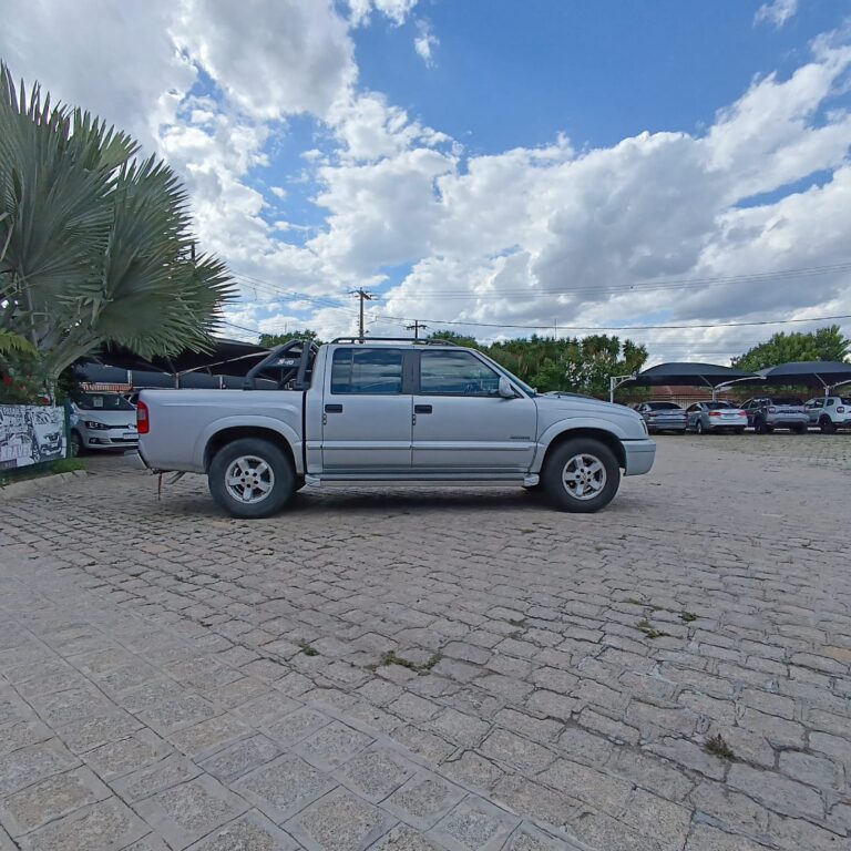 8f270cc8-6148-428f-8d92-83b162a6ea81