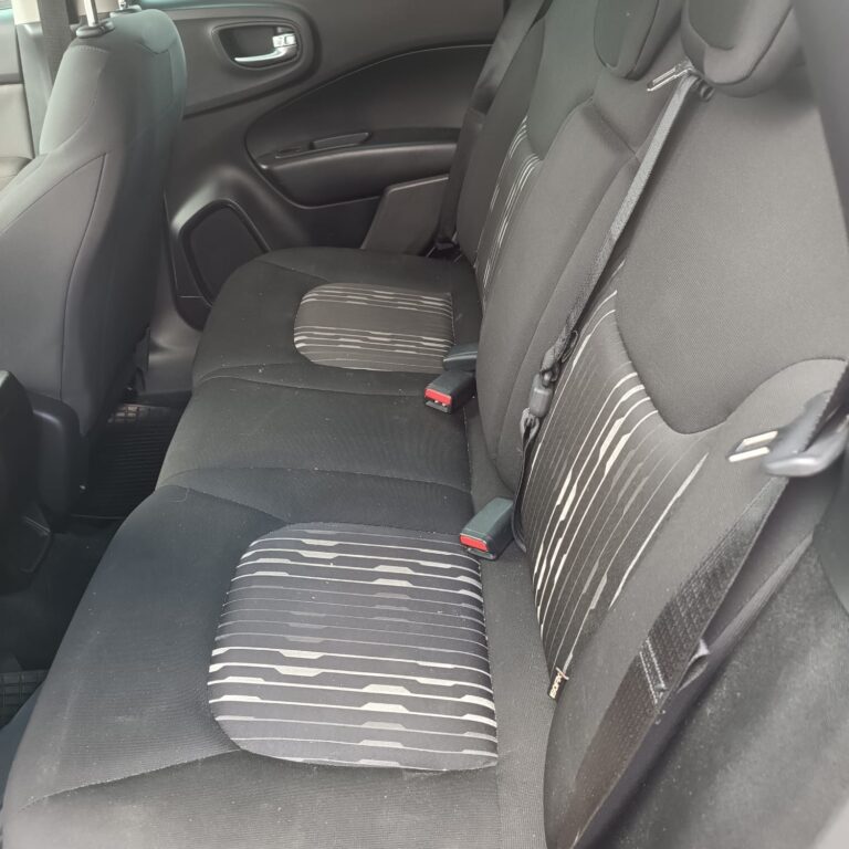 991d0b2c-0de5-403a-bc0f-c3d28f6f1ef2