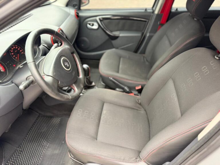 eeec3f8b-1623-4bce-9373-d95b245fd038